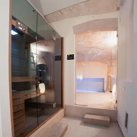 Apartment Exclusiva Dimora In